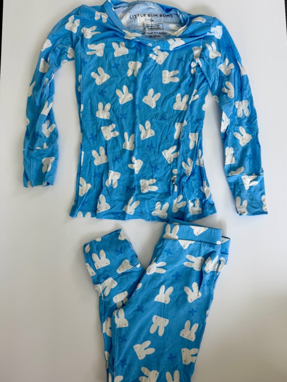 Little Bum Bums Bunnies Two Piece Pajamas 4T Gently Used